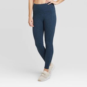 Bundle of 4 JoyLab leggings size M
